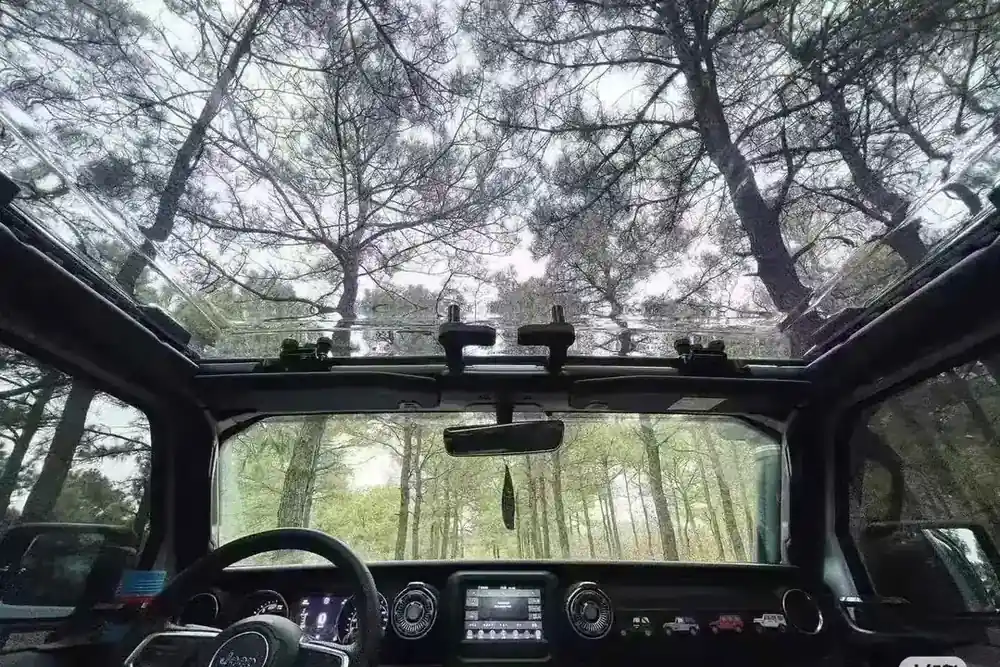 J9060 Roof Cover view 2