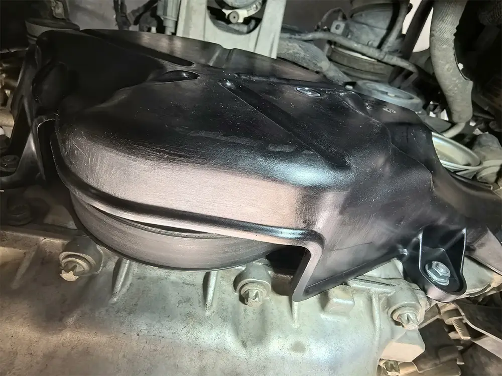 JL1330 JL Wrangler Engine Front Oil Seal Protective Cover view 4