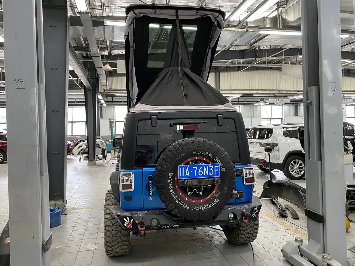 Composite Fiber JL2020 Roof Tent Lathe Jeep JL Wrangler 2018+ JK07-17 view 3