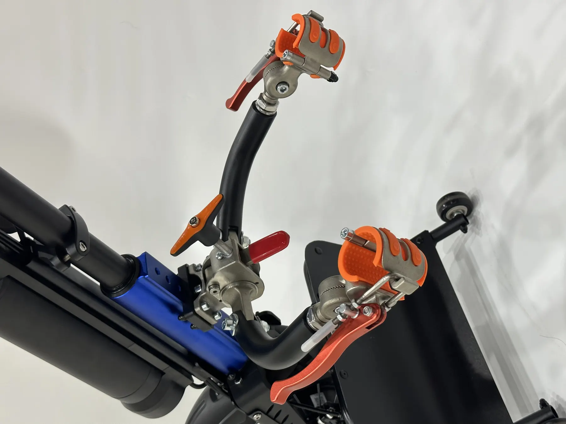 R00Q7 New Design Electric Motor Hub Wheelchair Trailer view 6
