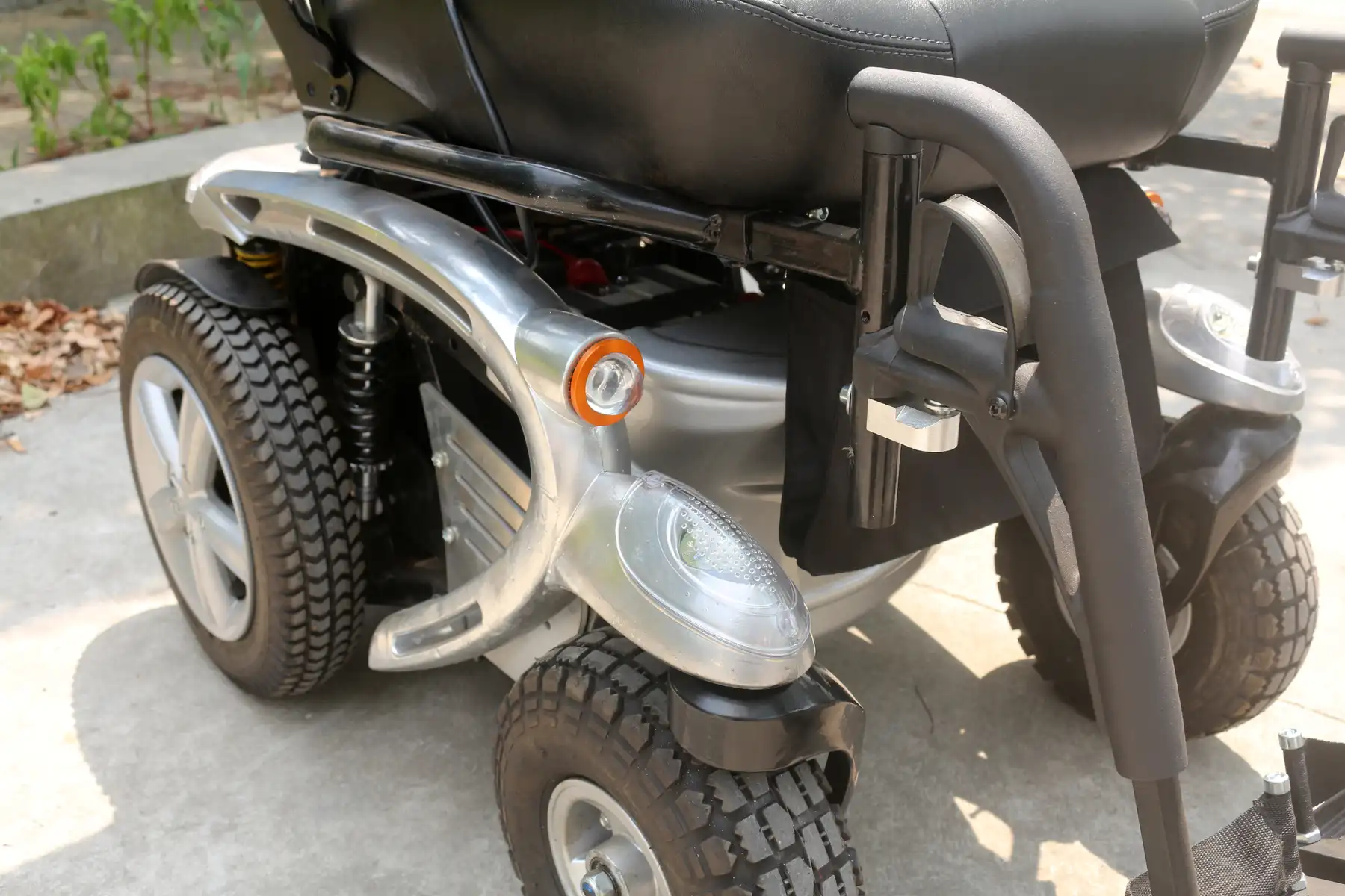 R1048 Polo Bear Visible LED Electric Wheelchai view 6