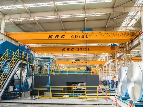 Winch type double girder overhead crane rated for 40 ton lifting