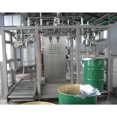 Aseptic bag filling machine filling bulk juice into aseptic bags