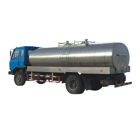 Horizontal milk transport tank in stainless steel with support saddles and lifting ears