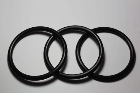 NBR nitrile rubber o-rings arranged for inspection