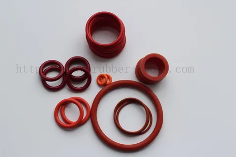 Batch of rubber O-rings ready for packing