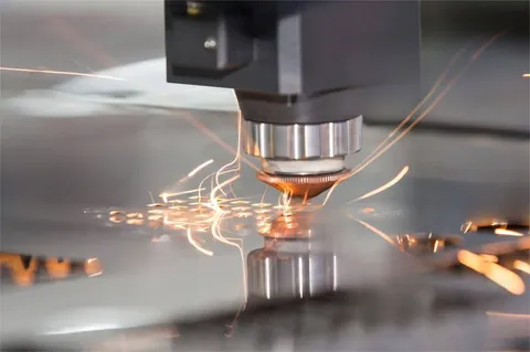 CNC laser welding of a metal sheet assembly