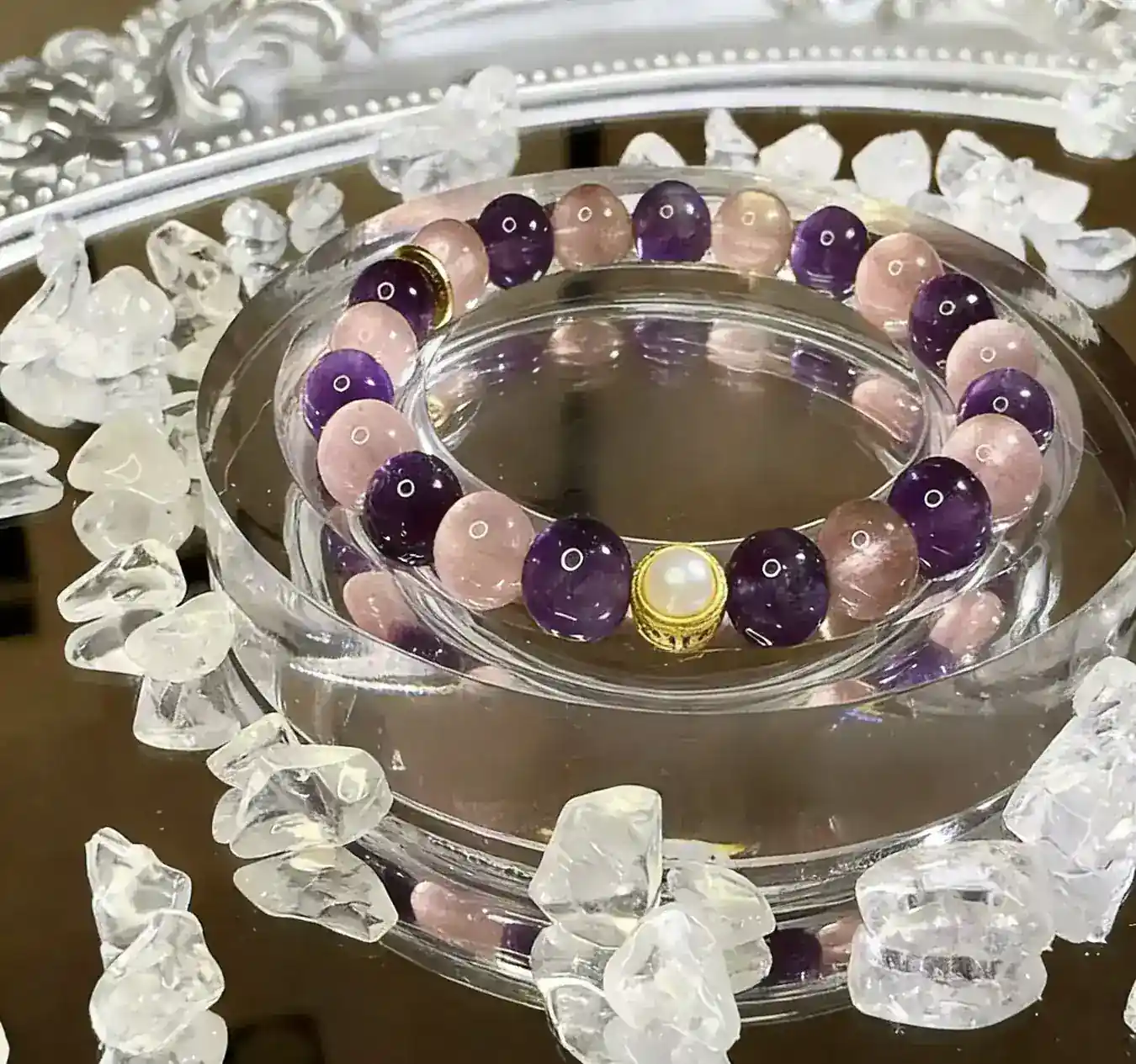 Star Strawberry strawberry quartz and purple super seven crystal bracelet, close view of the beads
