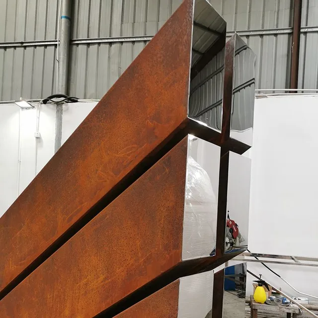 300cm Large outdoor Garden corten steel sculpture from the side
