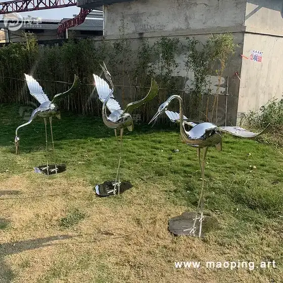 Custom outdoor park pool mirror polished stainless steel abstract art sculpture Crane metal statue