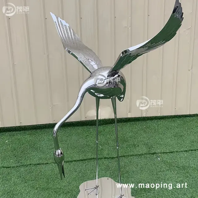 Custom outdoor park pool mirror polished stainless steel abstract art sculpture Crane metal statue in close view