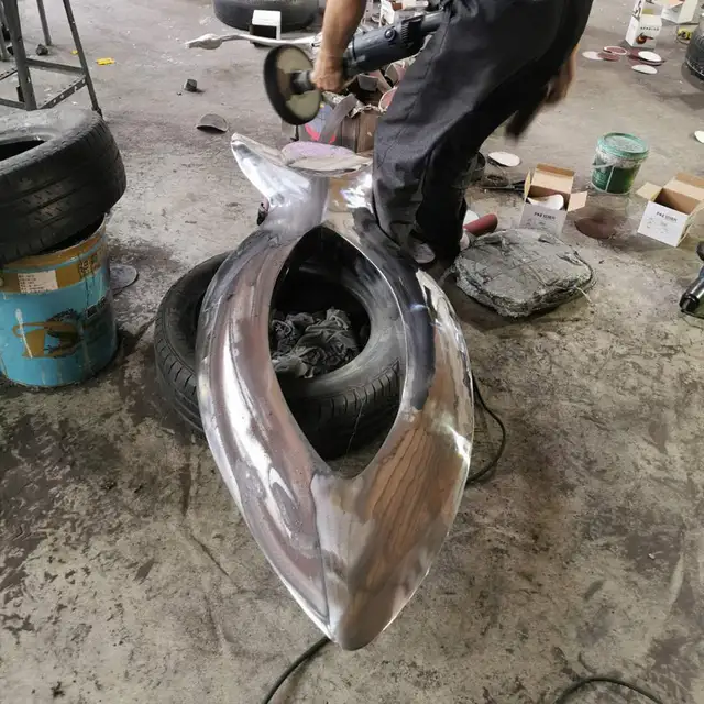 Famous Outdoor square garden courtyard pool abstract stainless steel fish sculpture