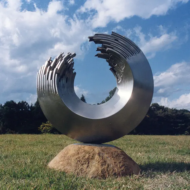 Famous sculptor Large Outdoor Garden Square stainless steel Sculpture