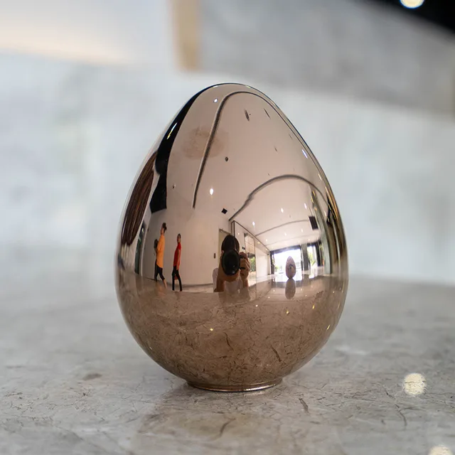 Garden grass interior decoration Bronze color stainless steel egg ball sculpture