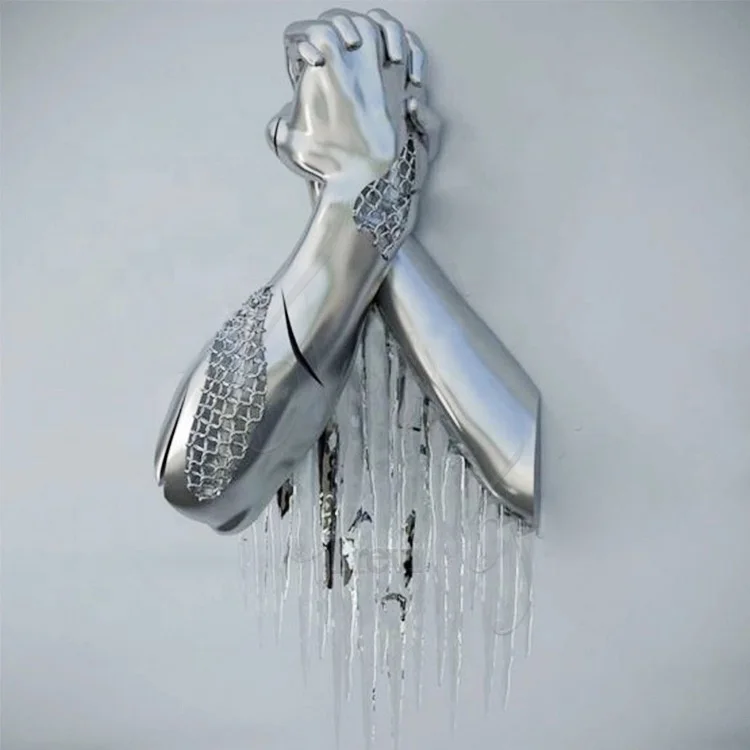 Stainless Steel Sculpture Lovers Embrace Sculpture