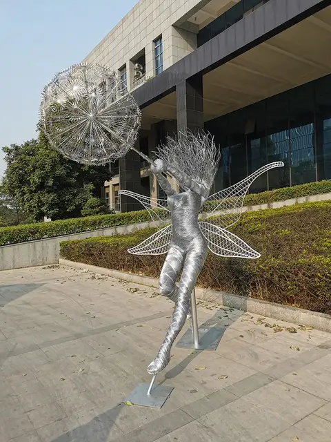 Contemporary Art Stainless Steel Outdoor Metal Nude Woman Sculpture