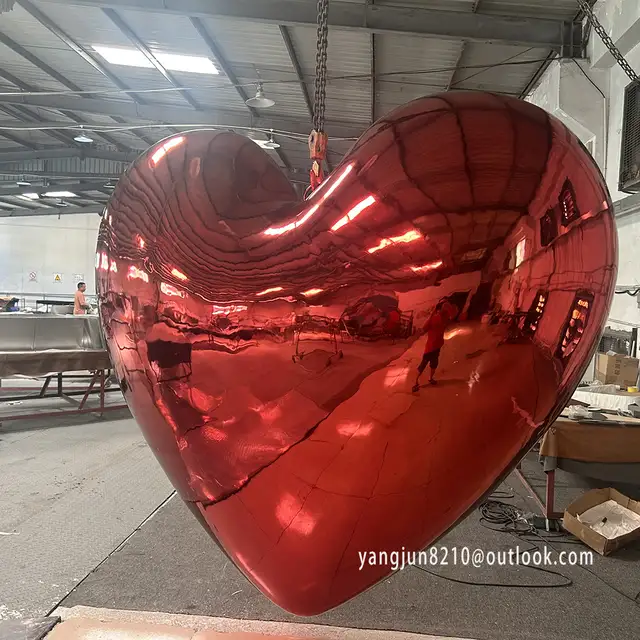 Indoor airport theater gallery public art sculpture high-end decorative art rusty love sculpture