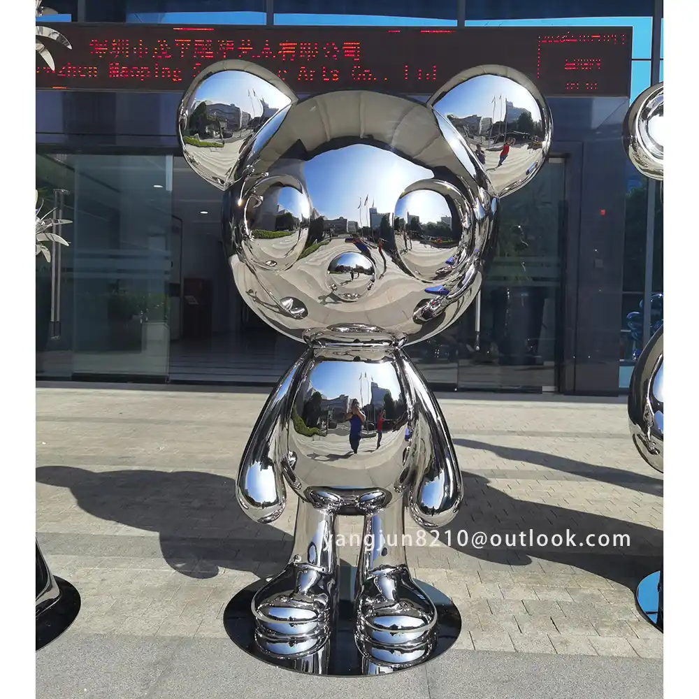 Indoor high-end club school cinema cafe shopping centerStainless steel bear sculpture