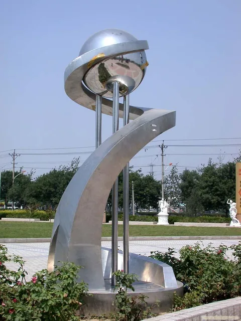 Large Urban Decorative Sailboat Stainless Steel Outdoor Sculpture 3-9 Meters are available