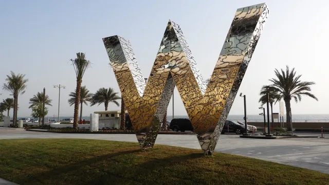 W Design Painted Modern Stainless Steel Outdoor Sculpture seen from another angle