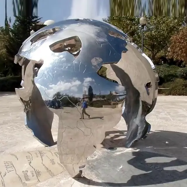 Handmade Modern Design Large Hollow Stainless Steel Balls Sculpture in close view