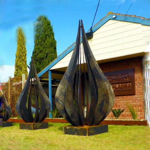 Large Rusty Metal Garden Corten Steel Sculpture