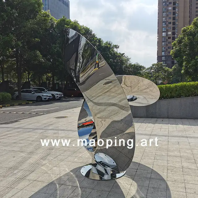 Large-scale outdoor abstract unique luxury courtyard decoration metal sculpture shown in its setting