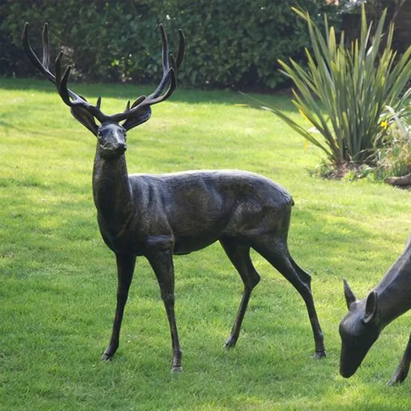 Life Size Antique Bronze Animal Metal Reindeer Sculpture