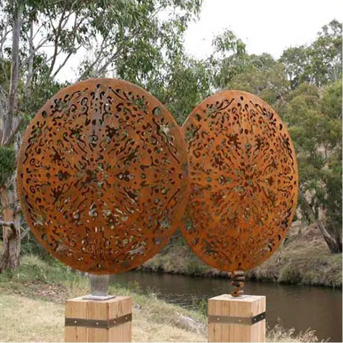 Metal Garden Art Rusted Steel Sculpture