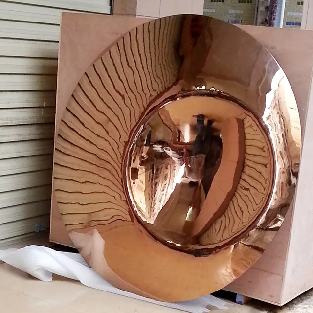 Large stainless steel sculpture—Mirror concave sculpture