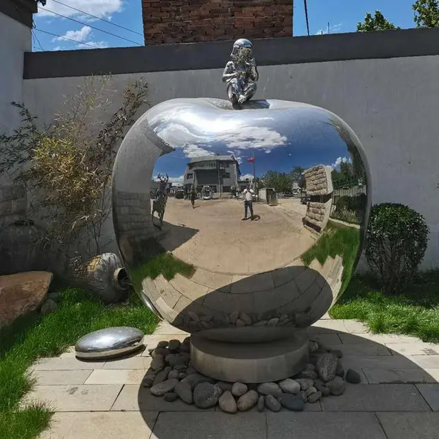 Garden decoration Large size modern stainless steel art apple sculpture