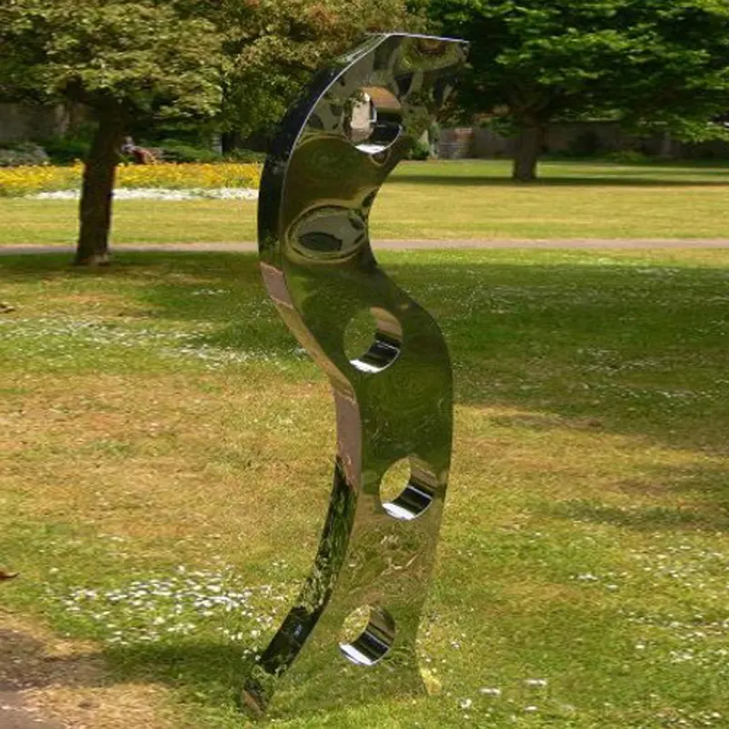 Modern Metal Garden Ornament Polished Stainless Steel Sculpture