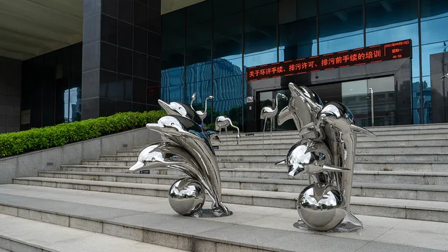 Interior decoration Stainless steel abstract fish sculpture in close view