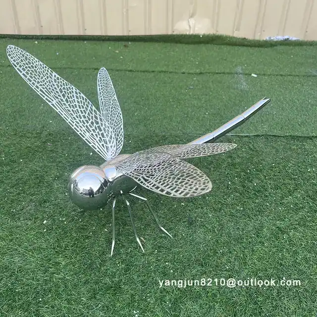 Modern Simple Stainless Steel Light Luxury Butterfly Sculpture Hotel Exhibition Hall Metal Decoration Ornaments Crafts s