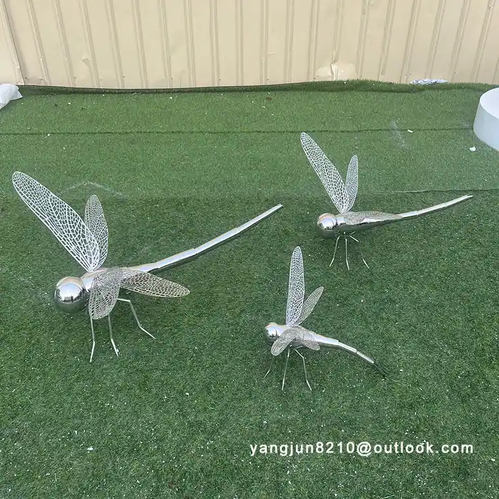 Modern Simple Stainless Steel Light Luxury Butterfly Sculpture Hotel Exhibition Hall Metal Decoration Ornaments Crafts