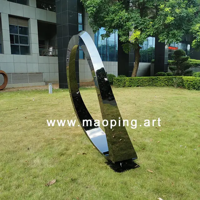 Outdoor garden courtyard Electroplating black titanium Stainless steel ring sculpture from the side