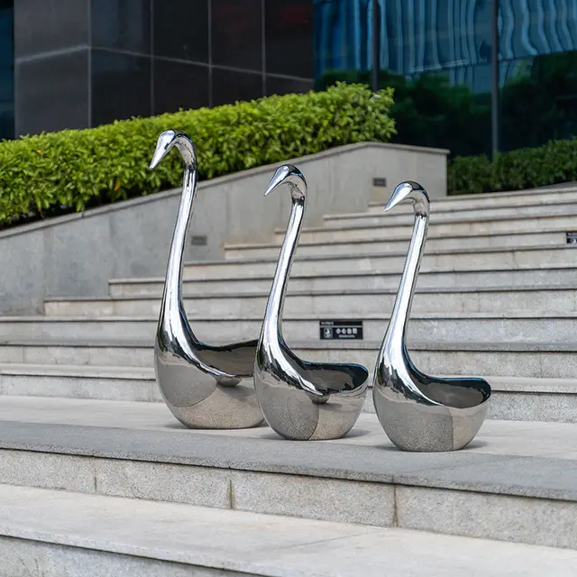 Outdoor garden grass courtyard home decoration stainless steel swan sculpture from the side