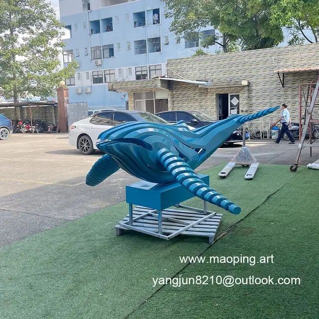 Outdoor hospital subway bar museum school airport art museum decorations blue stainless steel whale sculpture seen from