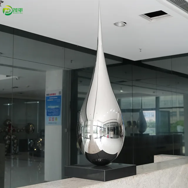 Outdoor Landscape Artwork Stainless Steel Sculpture seen from another angle