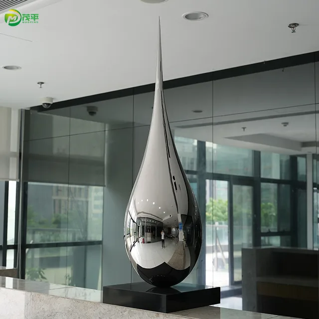 Outdoor Landscape Artwork Stainless Steel Sculpture in close view