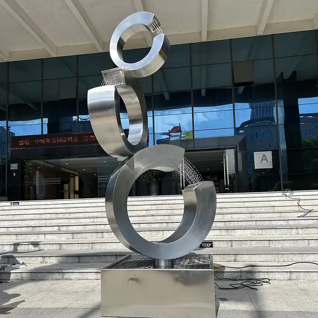 280cm Outdoor square courtyard stainless steel “3C”fountain sculpture seen from another angle