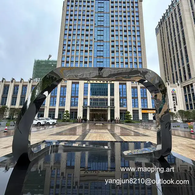 Outdoor Square Garden Playground Museum Cinema Theater Airport Art Mirror stainless Steel Abstract door Sculpture