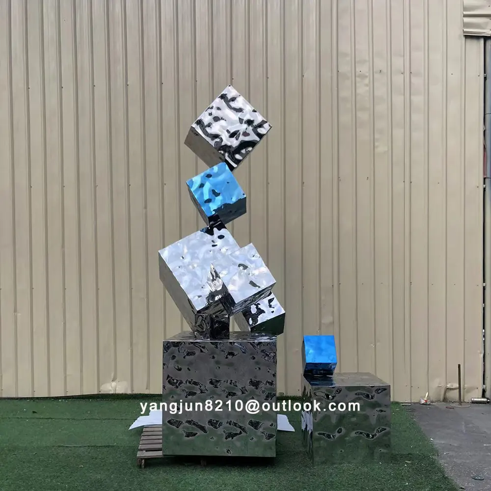 Outdoor square park beach green space stainless steel Cube sculpture