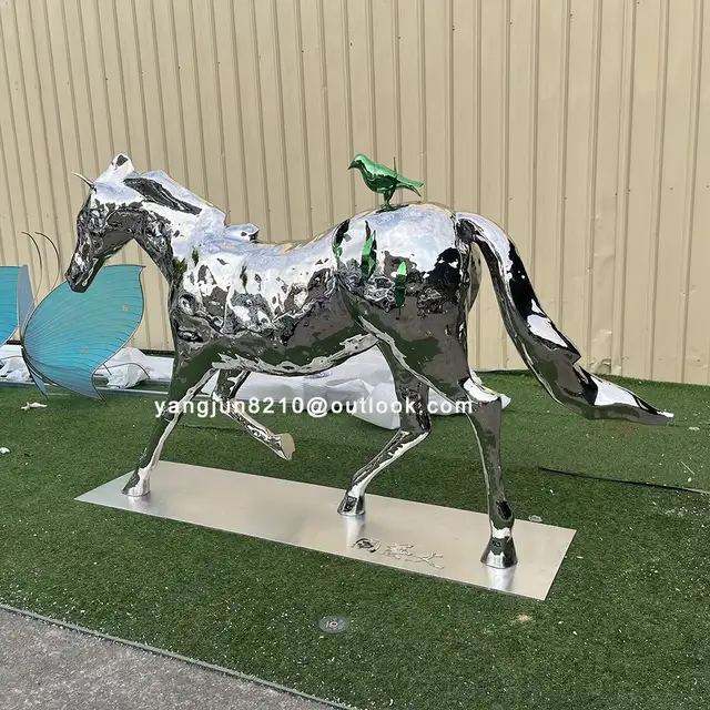 Outdoor square park decorations mirror stainless steel animal horse sculpture in close view