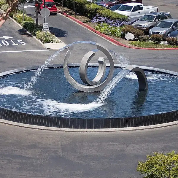Square Cylinder Stainless Steel Outdoor Garden Water Fountain in close view
