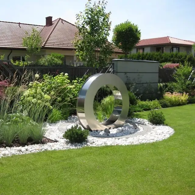 Ring Design Garden Outdoor Polished Stainless Steel Water Fountains seen from another angle