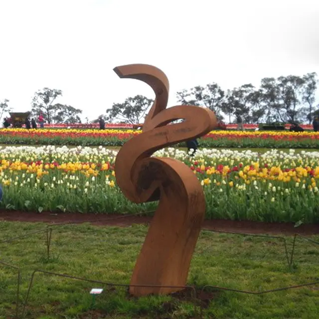Rusty Garden Metal Art Corten Steel Sculpture