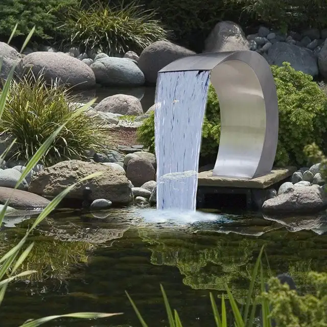 304 Stainless Steel Pool Fountain Shower Arched Cobra Water Curtain For Swimming Pool seen from another angle