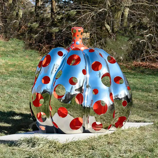 Stainless Steel Garden Abstract Mirror Polished Sculpture