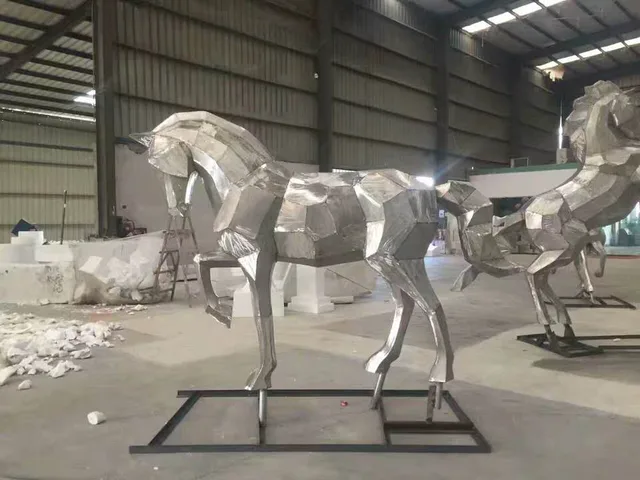 High gloss life size horses moulding statue outdoor animal Stainless steel sculptures from the side